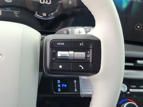 New 2026 Hyundai Santa Fe SE FWD image 6