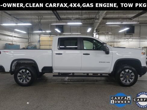 Used 2024 Chevrolet Silverado 2500 Custom w/ Custom Convenience Package image 8