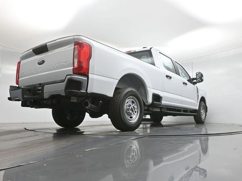 New 2026 Ford F250 XL w/ XL Chrome Package image 45