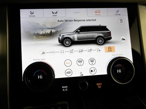 Used 2019 Land Rover Range Rover HSE image 25