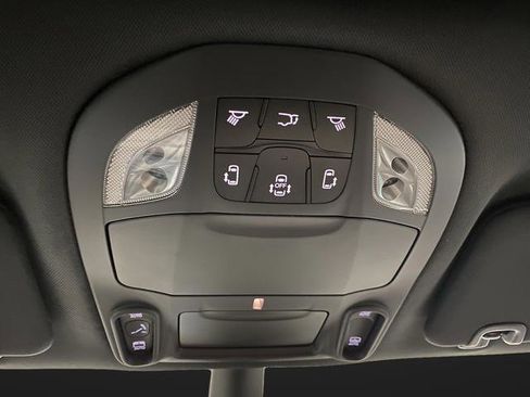 New 2026 Chrysler Pacifica Limited w/ S Appearance Package image 26