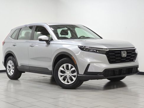 Used 2024 Honda CR-V LX image 2