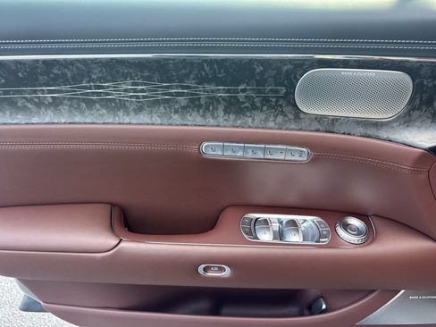 Used 2025 Genesis G90 3.5T AWD/4WD image 10