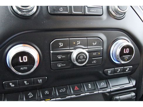 Used 2021 GMC Sierra 1500 AT4 image 29