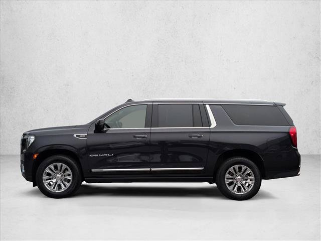 Used 2024 GMC Yukon XL Denali AWD/4WD image 9