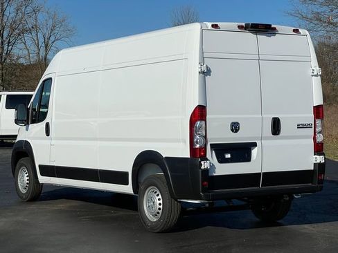 New 2026 RAM ProMaster 2500 FWD image 8