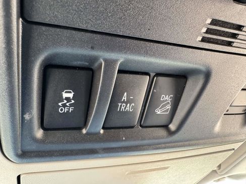 Used 2021 Toyota 4Runner Trail Special Edition AWD/4WD image 36