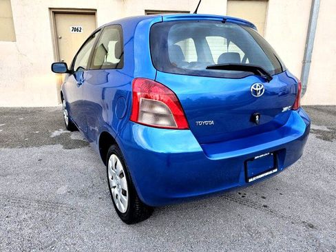 Used 2007 Toyota Yaris 2-Door Hatchback image 12