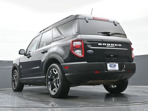 Used 2023 Ford Bronco Sport Outer Banks image 41
