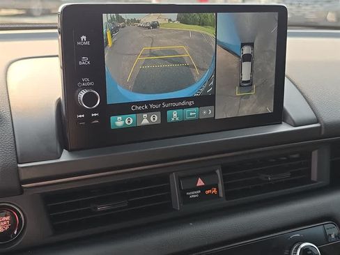 Certified 2025 Honda Pilot TrailSport image 22