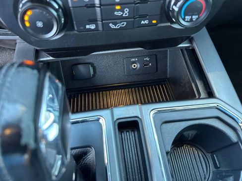Used 2015 Ford F150 XLT w/ Equipment Group 301A Mid AWD/4WD image 19