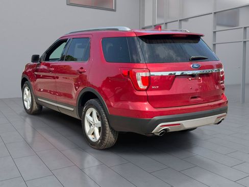 Used 2016 Ford Explorer XLT w/ Equipment Group 202A AWD/4WD image 5