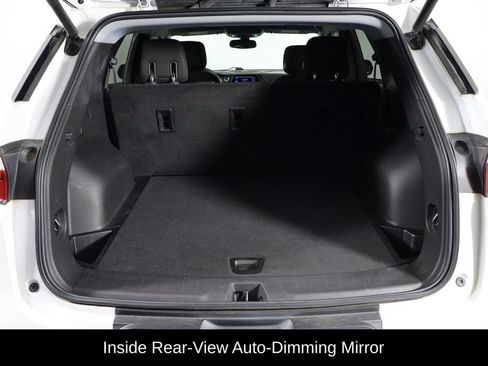 Used 2021 Chevrolet Blazer LT FWD image 17