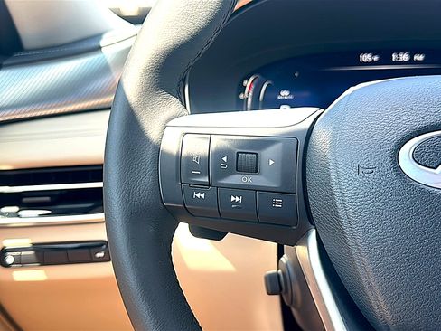 Used 2023 INFINITI QX60 Luxe w/ Cargo Package FWD image 32