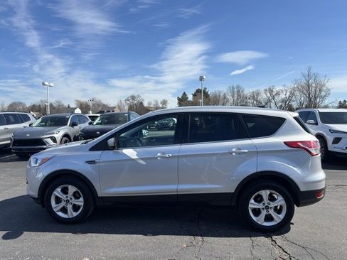 Used 2016 Ford Escape SE image 8