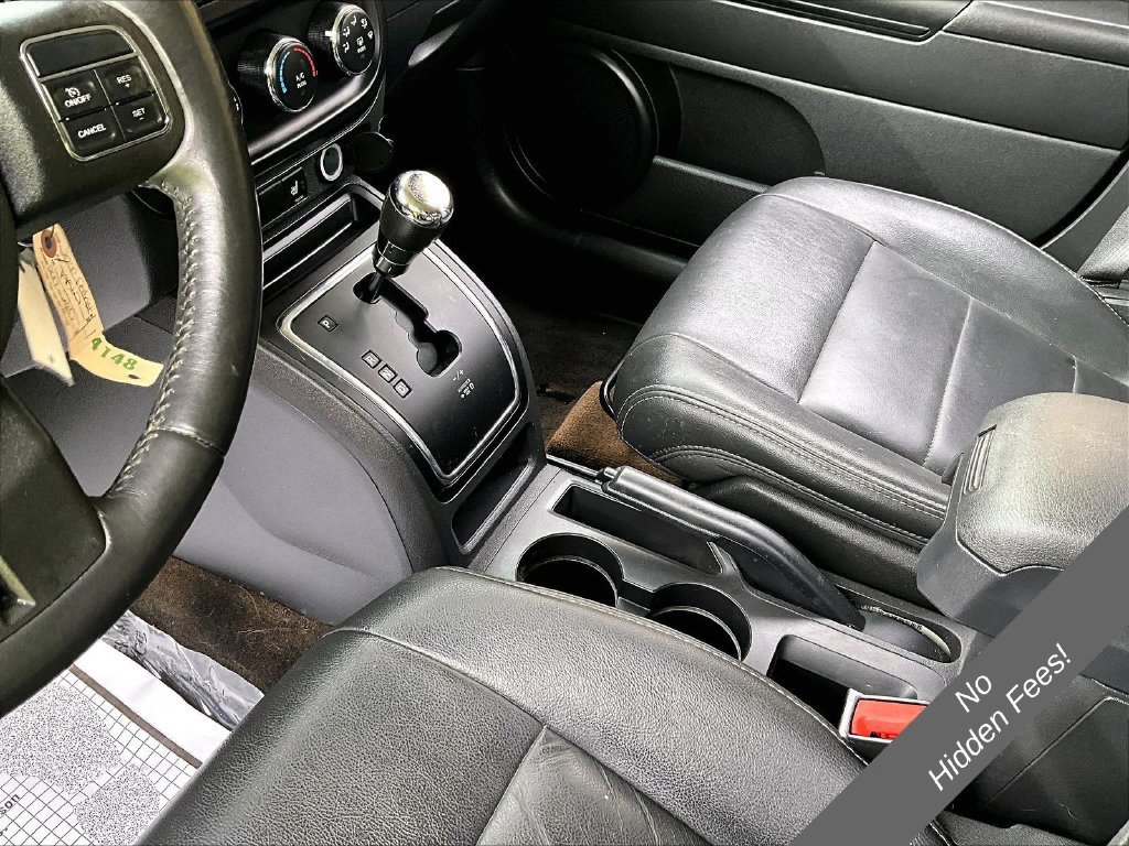 Used 2017 Jeep Patriot High Altitude AWD/4WD image 12