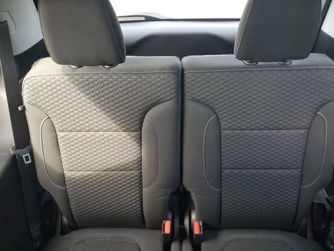 Certified 2019 GMC Acadia SLE FWD image 9