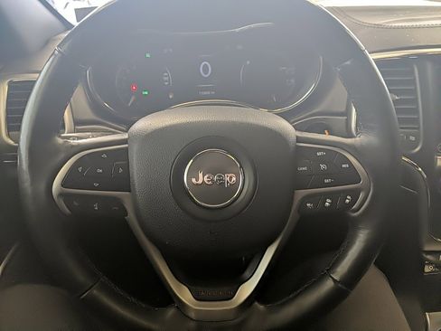 Used 2018 Jeep Grand Cherokee High Altitude image 19
