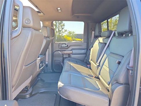 Certified 2023 GMC Sierra 2500 Denali w/ Denali Ultimate Package image 8