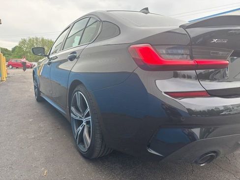 Used 2020 BMW 330i xDrive Sedan w/ M Sport Package AWD/4WD image 9