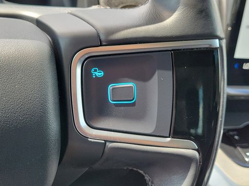 Certified 2025 Ford Expedition Platinum w/ Driver's Package AWD/4WD image 25
