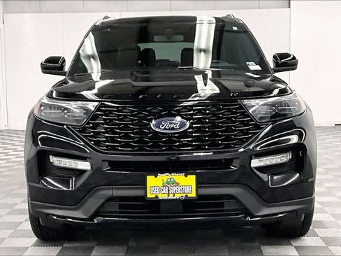 Used 2023 Ford Explorer ST-Line AWD/4WD image 4