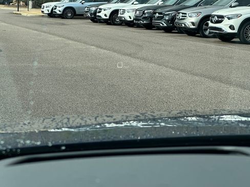 Used 2022 Audi RS Q8 w/ Carbon Optic Package image 26