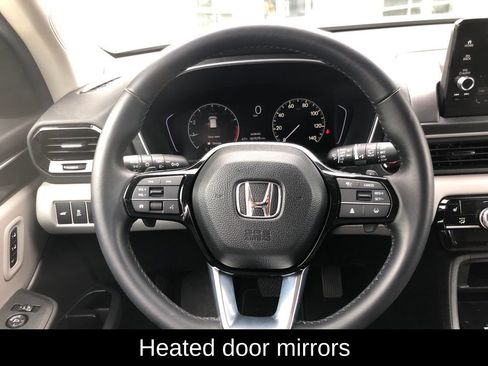 Used 2025 Honda Pilot EX-L image 15