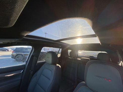 New 2026 GMC Terrain AT4 w/ Technology Package II image 21