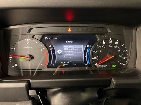 New 2025 Isuzu NPR HD image 18