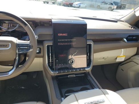 New 2026 GMC Yukon XL Denali image 14