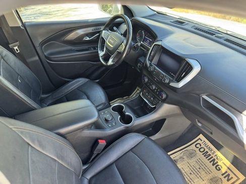 Used 2021 GMC Terrain SLT image 20