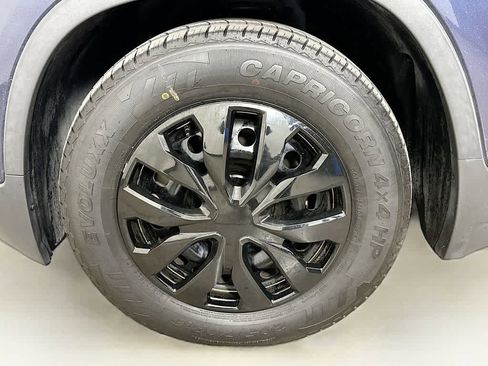 Used 2018 Chevrolet Trax LS image 8