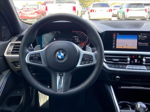Used 2020 BMW 330i Sedan w/ Premium Package image 5