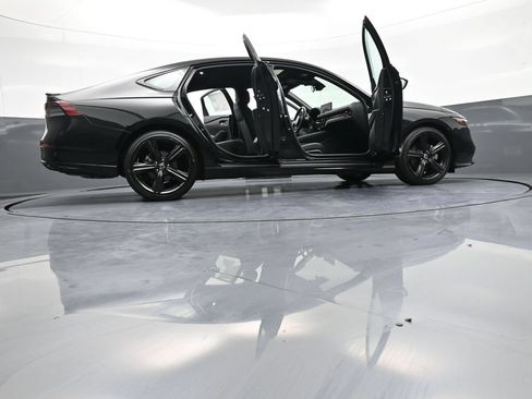 Used 2023 Honda Accord Sport image 46