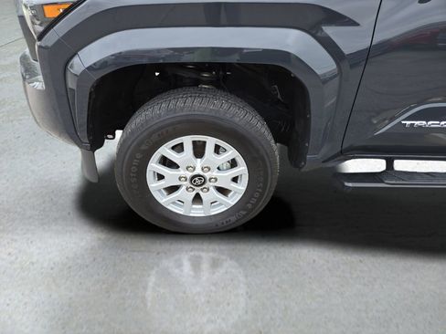 Certified 2025 Toyota Tacoma SR5 w/ SR5 Upgrade Package image 9
