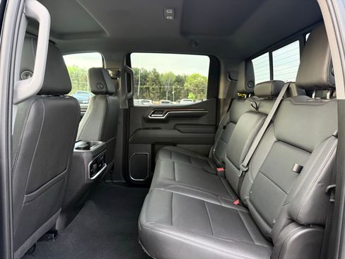 Used 2022 GMC Sierra 1500 SLT w/ SLT Convenience Package image 27