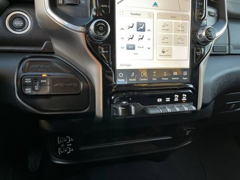 Certified 2024 RAM 2500 Laramie image 28