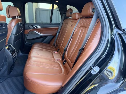 Used 2021 BMW X5 M50i w/ Executive Package AWD/4WD image 13