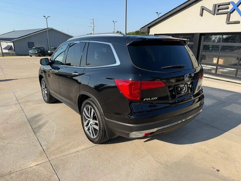 Used 2017 Honda Pilot Elite image 7