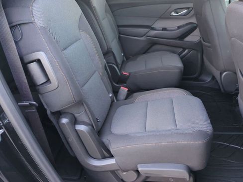 Used 2021 Chevrolet Traverse LT w/ LPO, Floor Liner Package image 19