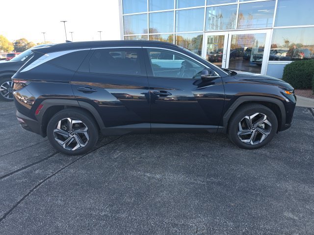 Used 2023 Hyundai Tucson Limited AWD/4WD image 4
