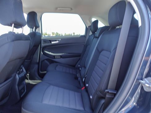 Used 2022 Ford Edge SE w/ Black Appearance Package AWD/4WD image 12