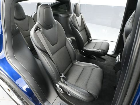 Used 2018 Tesla Model X 100D image 41