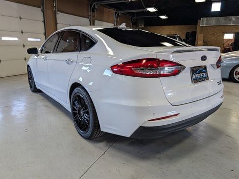 Used 2020 Ford Fusion Titanium image 8