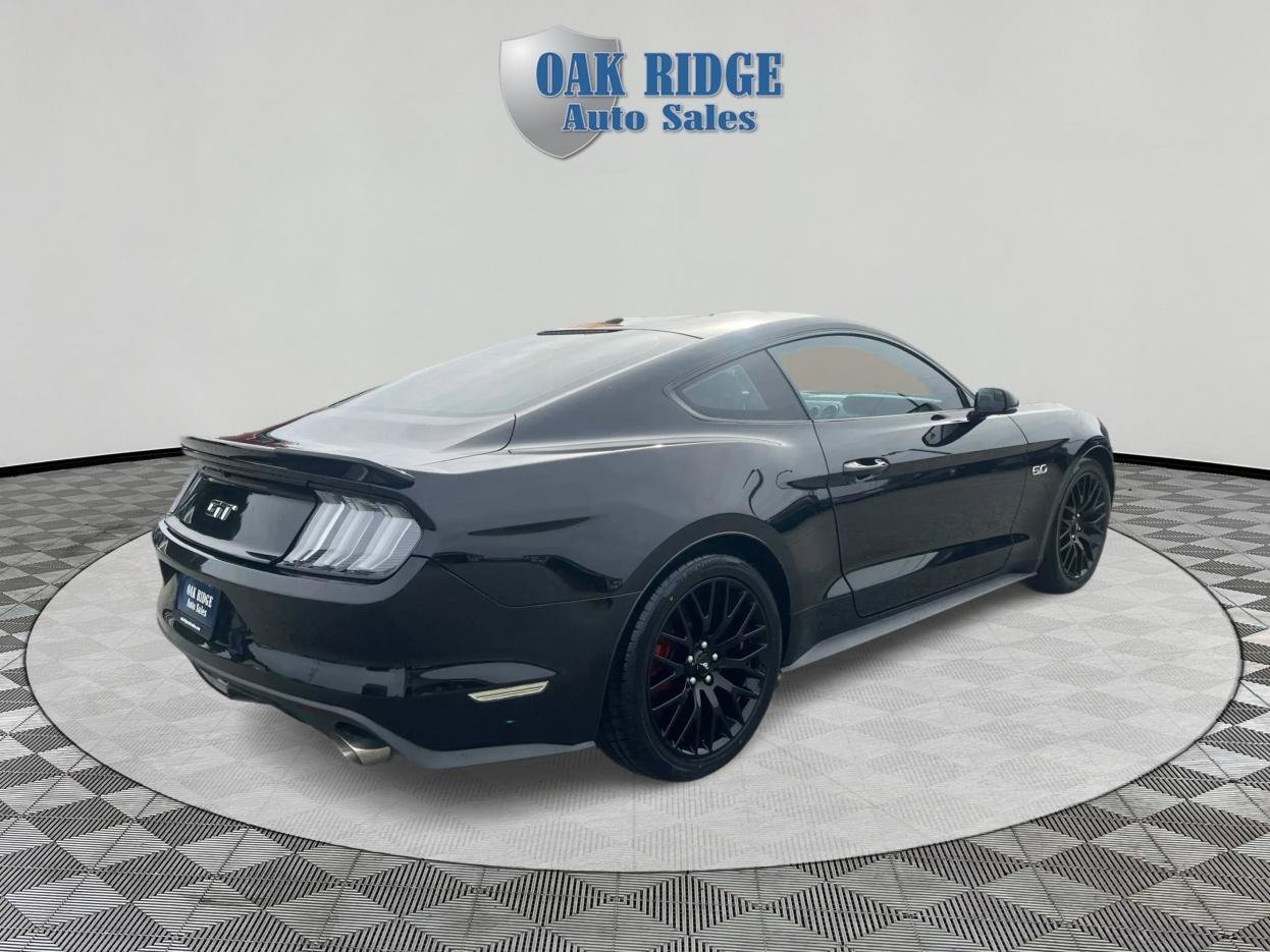 Used 2016 Ford Mustang GT Premium w/ GT Performance Package RWD image 5