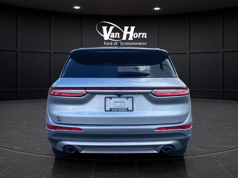 Used 2021 Lincoln Corsair AWD w/ Premium Package image 6
