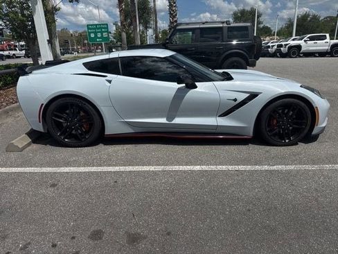 Used 2018 Chevrolet Corvette Stingray Coupe w/ 1LT image 4