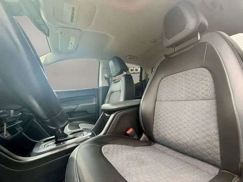 Used 2016 Chevrolet Colorado Z71 RWD image 11