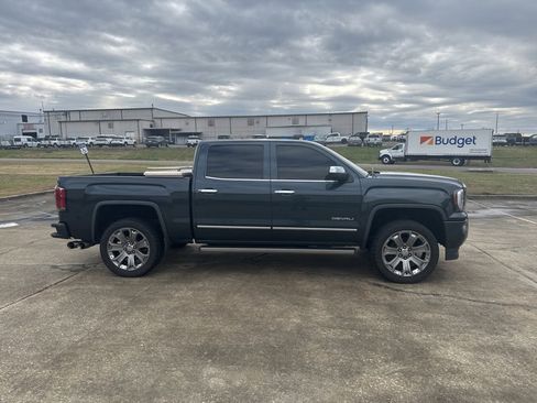 Used 2018 GMC Sierra 1500 Denali w/ Denali Ultimate Package image 15